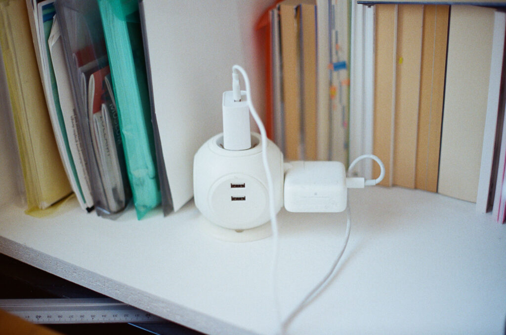 
Warning: Undefined variable $caption in /home/.sites/76/site6839838/web/cms/wp-content/themes/astridwagner/single.php on line 31
